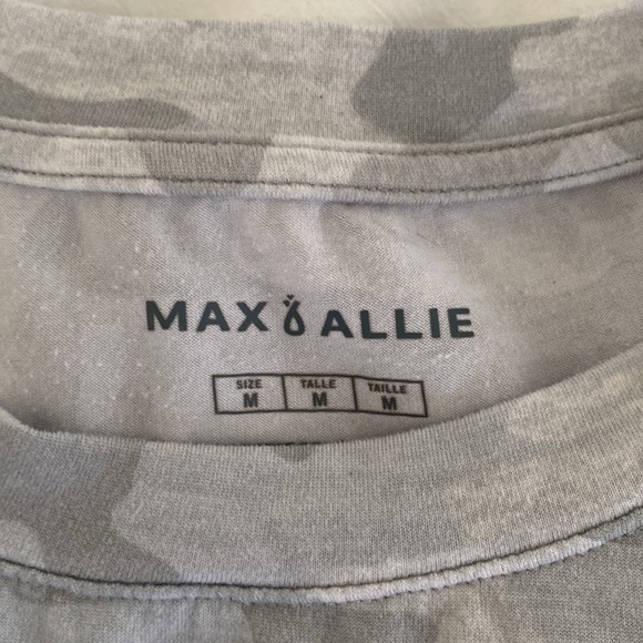 Cropped camo tee - Picture 2 of 3